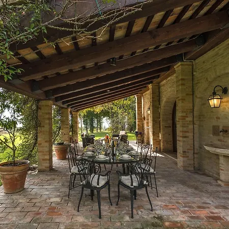 La Loggia Villa